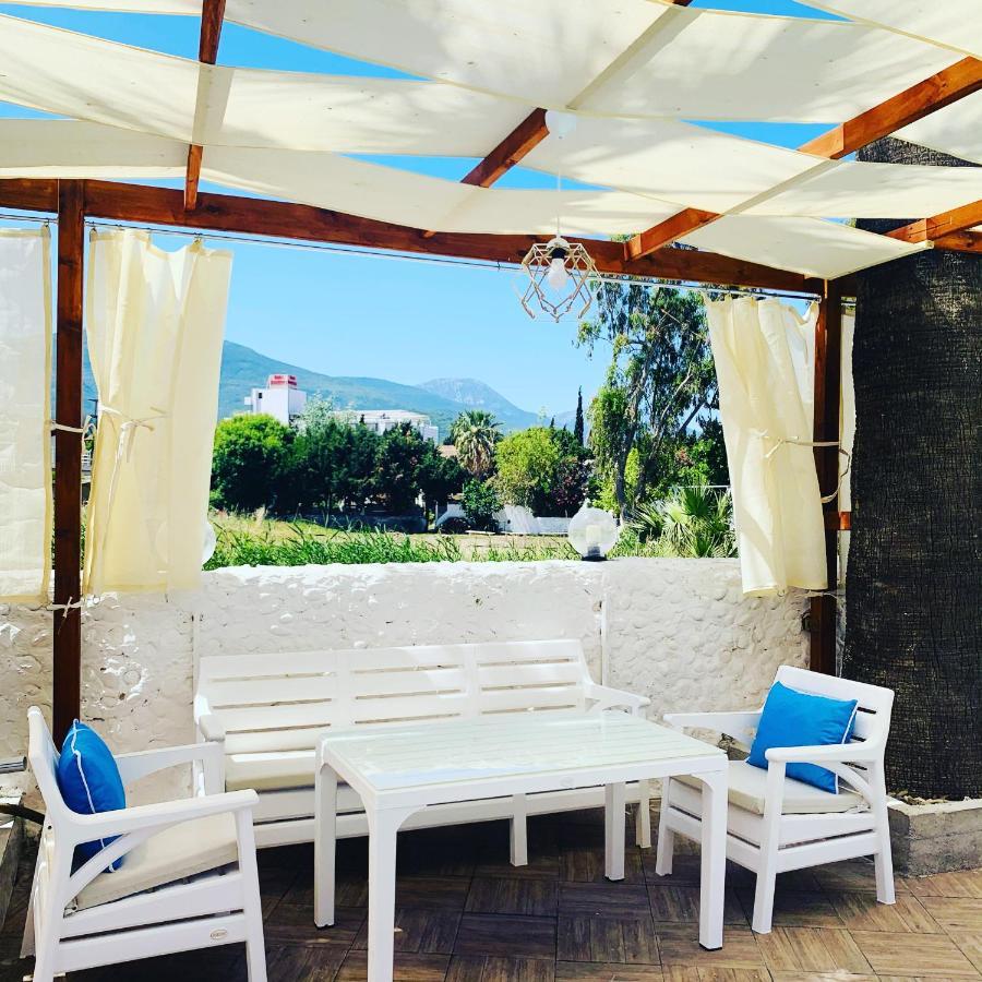 Holiday Hotel Kusadasi Exterior photo