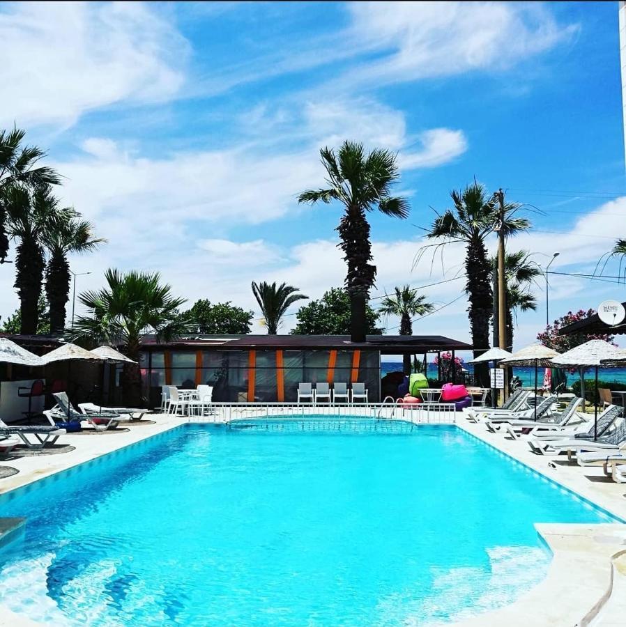Holiday Hotel Kusadasi Exterior photo