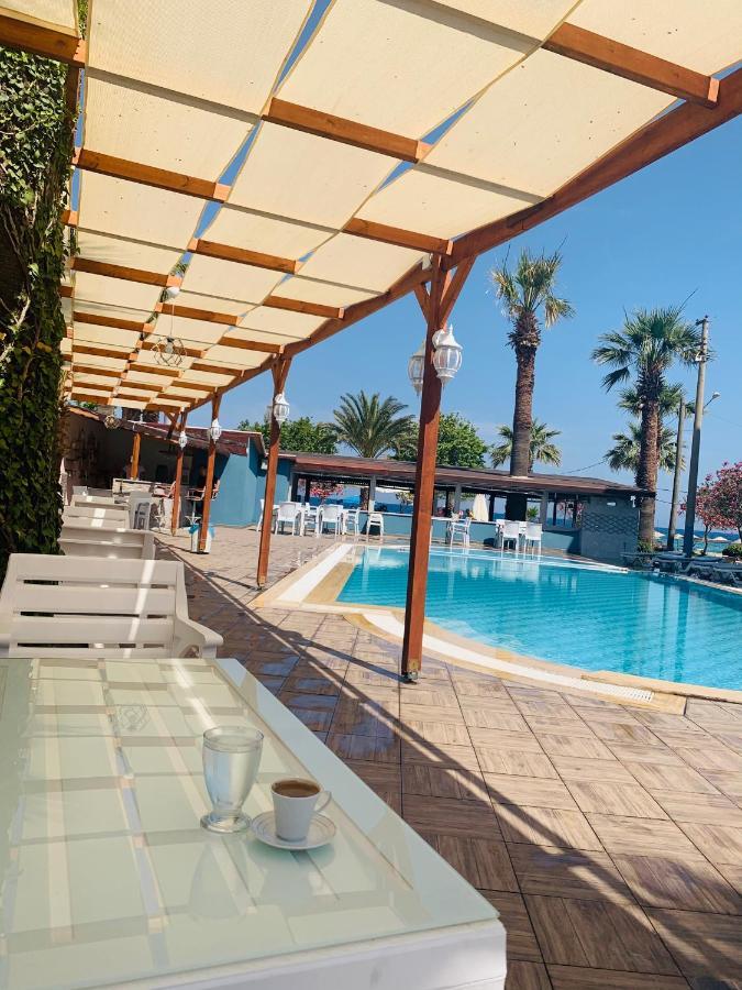Holiday Hotel Kusadasi Exterior photo