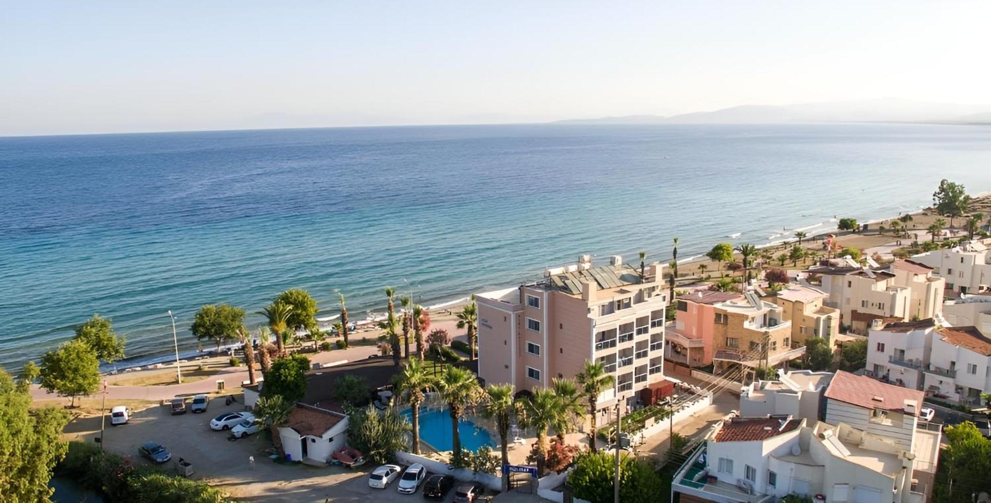 Holiday Hotel Kusadasi Exterior photo